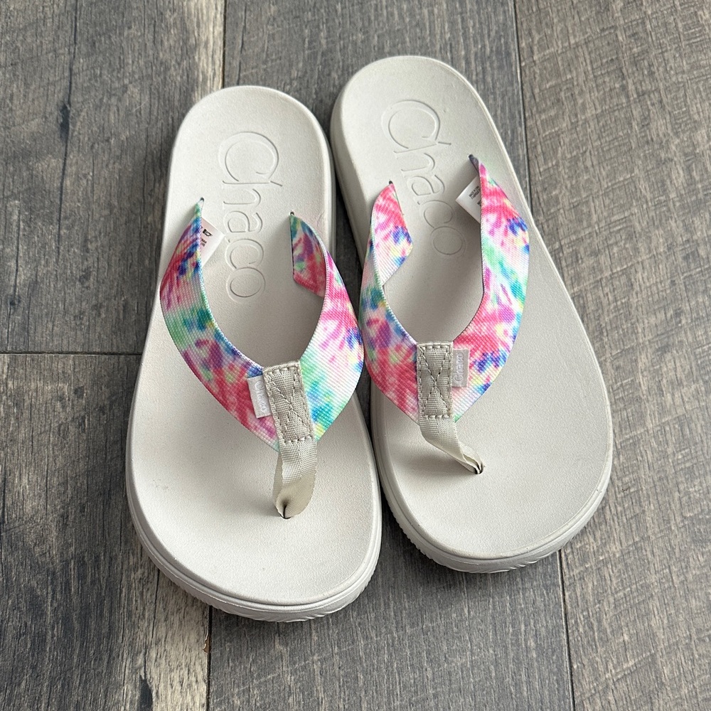 Chaco Women’s White Flip Flops with Rainbow Tie-Dye Straps